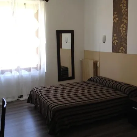 فندق De La Citadelle سيسترون