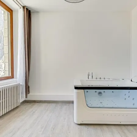 De La Citadelle سيسترون