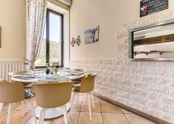 De La Citadelle Sisteron