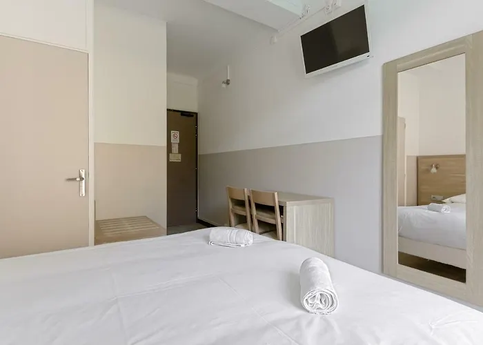 De La Citadelle Hotel 3*