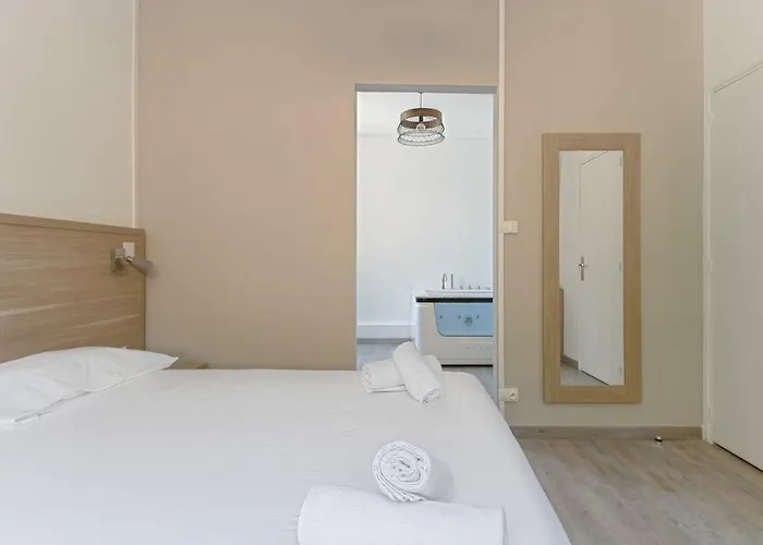 De La Citadelle Hotel 3*