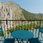De La Citadelle Hotel 3*