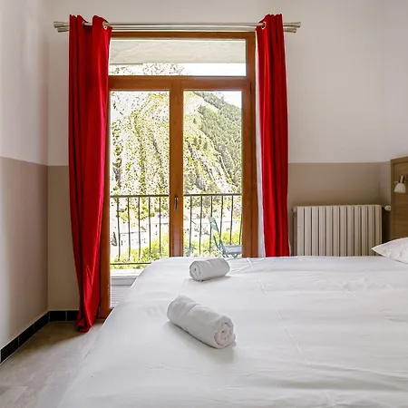 De La Citadelle Otel Sisteron