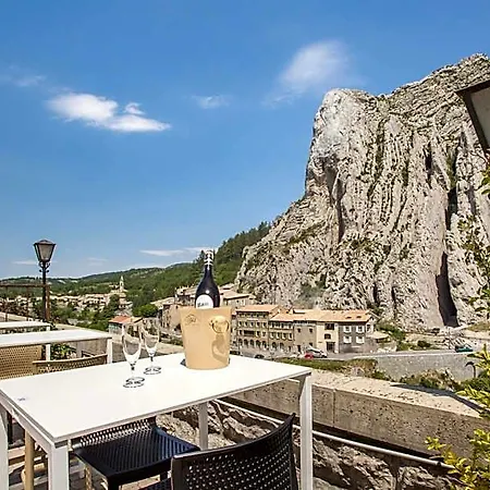 De La Citadelle
