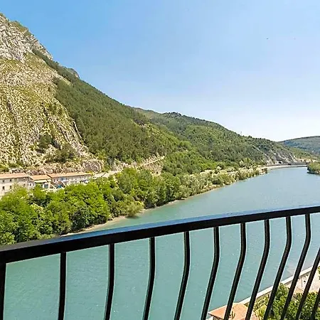 Hotel De La Citadelle 3*