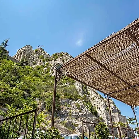 De La Citadelle Hotel 3*