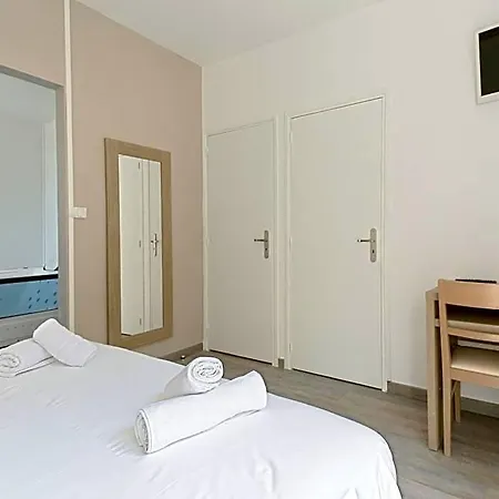 De La Citadelle 3*