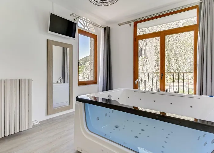 Hotel De La Citadelle Sisteron